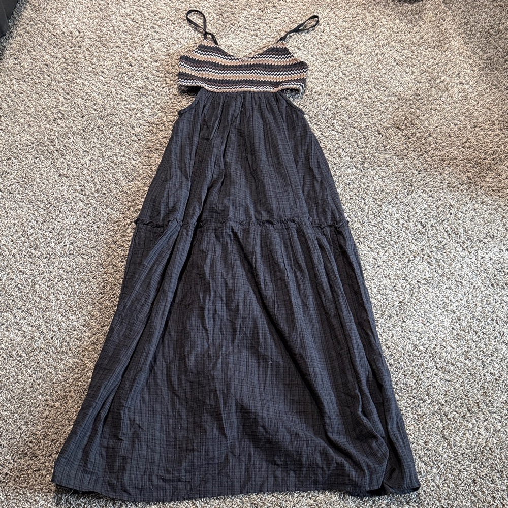 Roxy Black and Cream Knit Maxi Dress